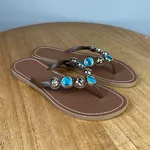 Chinelo Feminino A.B Marrom com Aplicações Decorativas