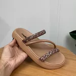 Papete Feminina Moleca Rose com Tiras em Brilho