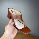 Tamanco Feminino A.B Marrom com Salto Bloco