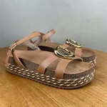 Papete Feminina Beira Rio Caramelo com Detalhe Dourado