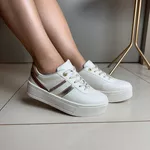 Tênis Feminino Ramarim Off White com Detalhes Dourados