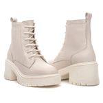 Bota Tratorada Aproprie Cano Curto Sofia 