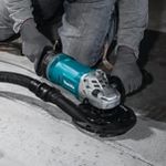 ESMERILHADEIRA 7" 2800W (GA7070) HOMEM MORTO 220V - MAKITA 