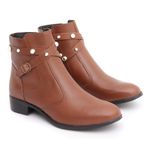 Bota Feminina em Couro Cano Curto Tiras Detalhe Botão Caramelo