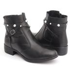 Bota Feminina em Couro Cano Curto Tiras Detalhe Botão Preta