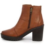 Bota Feminina em Couro Salto Médio - Caramelo