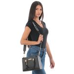 Bolsa Baú Média Matelassê Preta