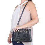 Kit Bolsa Baú Média e Carteira Lisa - Preta