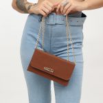 Bolsa Pequena Stela Caramelo Lisa