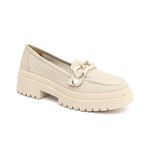 Mocassim Feminino em Couro Off White Com Fivela 1