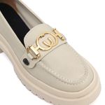 Mocassim Feminino em Couro Off White Com Fivela 3