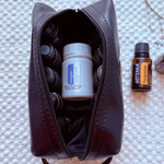 Necessaire Plus Preta dōTERRA Para 10 Frascos De 05 E 15ml E Roll-ons De 10ml