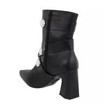 Bota Feminina Ísis Broche Dourado Preta