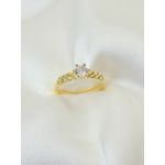Anel Com Pedra e Folhas Com Zircônias Banhado à Ouro