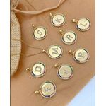 Colar Inicial Zircônias Coloridas Banhado a Ouro