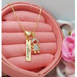 Colar Uma Plaquinha Personalizada e Pingente Menina Banhado a Ouro