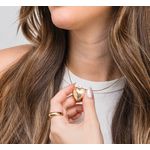 Colar Relicário Coração Com Inicial Gravada Banhado a Ouro