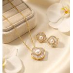 Conjunto Colar e Brinco e Zircônias e Pérola Banhado a Ouro 