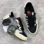 Tênis NK Travis Scott Jordan 1 - Branco/Verde/Preto