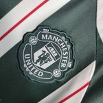 Conjunto Infantil Manchester United Away 23/24 - Verde Listrada