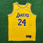  NBA Los Angeles Lakers Edição 75 anos 21/22 Kobe Bryant #24 - Amarelo