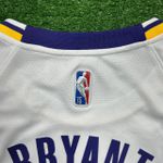 NBA Los Angeles Lakers Edição 75 anos 21/22 Kobe Bryant #8 - Branco