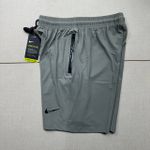 Short Nike Dry fit - Masculino - NK41 - Cinza