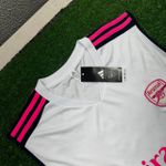 Conjunto Treino Regata + Short Arsenal 2023/24 - Branco/Azul/Rosa
