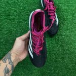 Chuteira Society Adidas Predator 24 Elite (TF) – Rosa/Preta