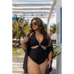 Camisa Plus Size Alongada Preta Furadinha