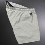 SHORT PREMIUM COM FORRO INTERNO - CINZA