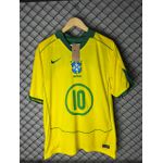 Camisa Retrô Brasil 2004 Ronaldinho N°10 (NACIONAL PREMIUM) 