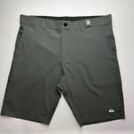 Bermuda Walker quiksilver simbolo cinza