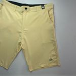Bermuda Walker Quiksilver bege simbolo