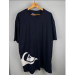 Camisa quiksilver desenho lateral azul marinho 