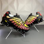 Tênis Nike 12 Molas - Preto/Amarelo/Vermelho