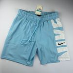 Bermuda Tactel nike azul com detalhe no canto direito 