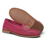 Mocassim Feminino Clássico em Couro com Fivela cor Pink