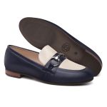 Loafer Feminino em Couro com fivela cor Azul Marinho