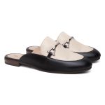 Mule Feminino Clássico em Couro cor Preto