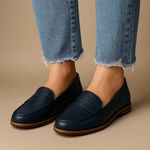 Mocassim Feminino Clássico em Couro Cor Azul Marinho