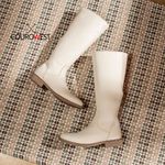 BOTA MONTARIA FEMININA COURO OFF WHITE