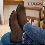 BOTA CHELSEA ANATÔMICA COURO NOBUCK CAFÉ