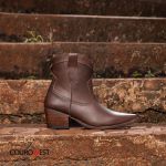 BOTA FEMININA WESTERN CANO BAIXO COURO CAFÉ