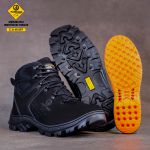 Bota Reagles com C.A. 48.067 Em Couro Legitimo e com Biqueira de PVC Preto