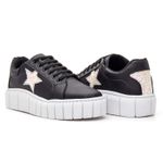 Tênis Feminino Casual com Detalhe em Estrela - Preto com Branco