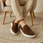 Kit 2 Mocassim Masculino Loafer Derby em Camurça - Preto/Branco + Marrom