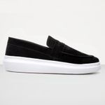 Mocassim Masculino Sola Alta Loafer Derby em Camurça - Preto/Branco