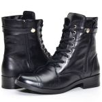 Coturno cano médio feminino Atron Shoes de couro legítimo na cor preta 7080