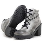 Bota feminina de cano curto em couro legítimo na cor branco alvejado 9405